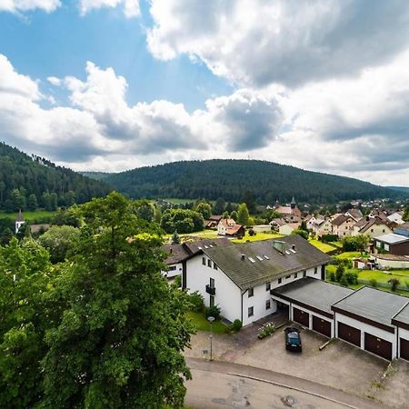 Schwarzwaldsuite Mit Panorama Waldblick Enzklösterle Esterno foto