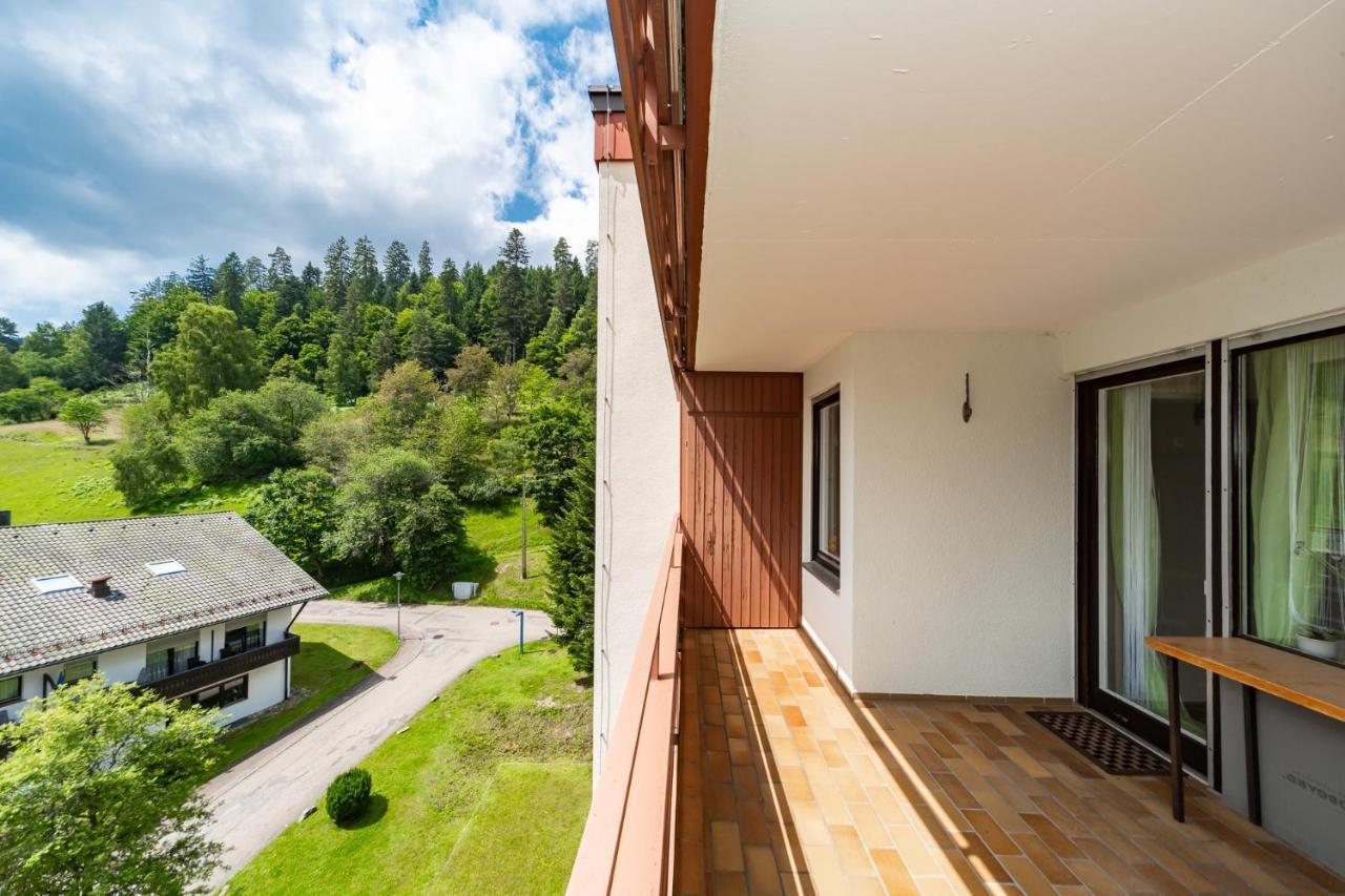 Schwarzwaldsuite Mit Panorama Waldblick Enzklösterle Esterno foto